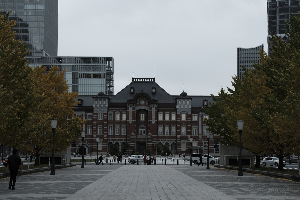 FUJIFILM XF 50mm F1.0 R WR tokyo station